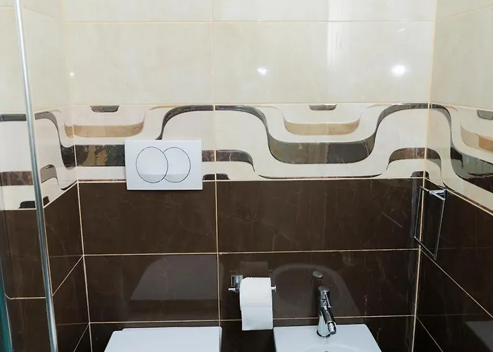 Elena Seaview * Vlorë